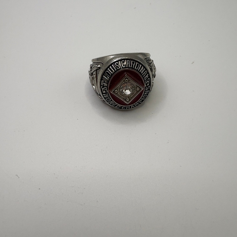 St Louis Cardinals World Champions Replica Ring Silver Tone Red MLB Fan Jewelry